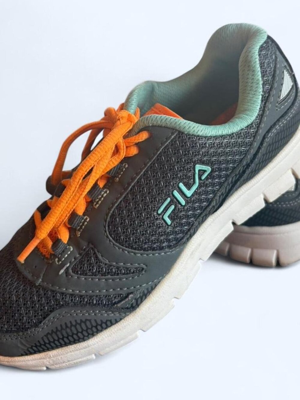 Fila Women's Memory Deluxe 3 Running Shoes Gray Orange Aqua Athletic SZ 7